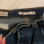 Levi's Ribcage Shorts Photo 2