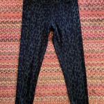 Victoria's Secret  GREEN & BLACK CHEETAH PRINT SIDE POCKET LEGGINGS Photo 0