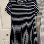 Ours lot of 2 striped short sleeve t shirt dresses size large Gray Photo 0