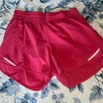 Lululemon Hotty Hot 4" Photo 0