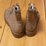 Design Lab NWOB Womens Indy Lace-Up Faux Shearling Lined Boots Size 9 Tan New Photo 3