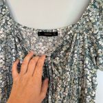 Hesperus Floral Puff Sleeve Dress Photo 1