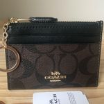 Coach Card Holder Photo 0