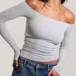 Klassy Network Off-The-Shoulder Ribbed Brami  long Sleeve Photo 0
