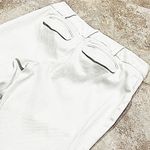 Ann Taylor  Jacquard Straight Leg Capri Pants Mid Rise Solid White Size 2 Photo 3