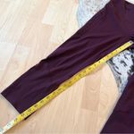 Lululemon  Burgundy Pace Rival High-Rise Crop 22" Athletic Leggings Size 6‎ Photo 7