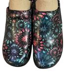 Klogs Naples Women’s Clogs 7.5M Floral Leather Slip Resistant Comfort Used Size 7.5 Photo 6