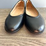 Naturalizer  Vivienne Flat Black Leather Size 9 1/2 Ballet Flats Round Almond Toe Photo 4