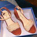 Jack Rogers  Women's Tan Wedges NIB size 9 Photo 0