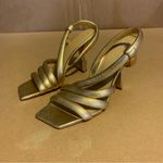 MERCEDES CASTILLO GOLD LEATHER STRAPPY SLING BACK SANDAL HEELS (40/10) Photo 6