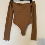 Princess Polly  Light Brown Off Shoulder Long Sleeve Bodysuit Women’s Size 2 Photo 2