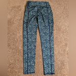 J. McLaughlin  Athletic Geometric Leggings Size Medium Photo 3