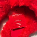Target NWT Viral Red Faux Fur Bullseye Slippers Scuffs L 9/10 Wondershop Photo 7