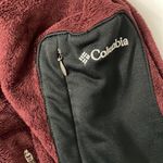 Columbia  Burgundy Fleece Zip up Jacket Photo 3