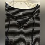Old Navy Women’s  Vneck striped long sleeve top Photo 1
