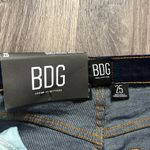 BDG NWT  Girlfriend High rise Dark Wash Skinny Jeans 25 Women’ss Stretch. Casual Photo 3