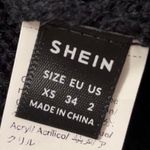 SheIn Cropped sweater Photo 1