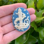 Vintage Blue & Gold Candle Cameo Brooch/Pin Photo 2