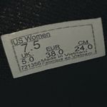 Vans off the wall black leather slip on shoes sneakers women’s 7.5 new Photo 2