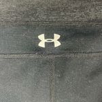 Under Armour  Women's HeatGear Capri Leggings Black Size XL Athletic Wear Photo 2