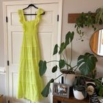 Alice + Olivia Jules Tie-Back Paneled Maxi Dress Size 4 Eyelet Neon Lace Spring Photo 4