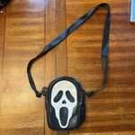Ghostface Scream Crossbody Bag Photo 3