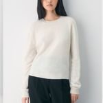 Aritzia NEW  Bare Cashmere Crew Sweater Whisper White Photo 3