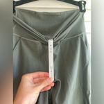 Lululemon Women's Olive Green Jogger Pants Photo 5