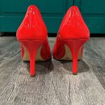 BCBGeneration - red patent leather heels - 7M/37 Photo 4