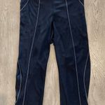 Descente Like new  high rise black cropped legging/shorts. Sz M. Photo 1