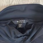 Athleta Headlands Hybrid Cargo Tight Photo 3