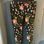Old Navy Pixie Mid Rise Floral Black Cropped Ankle Pant Size 4 Photo 1
