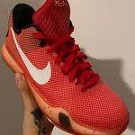 Nike Kobe 10 GS ‘Bright Crimson’ Photo 1