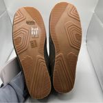 COS NWB  MINIMAL LEATHER SNEAKERS size 41 unisex W 11 M 8.5 khaki green Photo 8