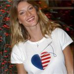 Vintage CFDA/Vogue "Fashion For America” T Photo 0