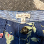 Red Camel  floral shorts. NWT. Size 5. Pockets Photo 1