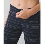 Lululemon   Pace Rival Crop 22" Cyber Stripe Naval Blue Black Women’s sz 6 Photo 2