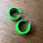 Vintage Womens Retro Hoop Earrings 70s 80s Neon Green Metal Photo 3