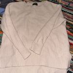 United by Blue creme sweater Photo 0