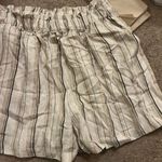 Love Tree NWT  linen blend stripe shorts M Photo 2