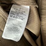 Gapfit tan running shorts, two pockets, stretchy Photo 5