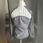 Eddie Bauer Women's IgniteLite Hybrid jacket White Grey Medium Photo 3