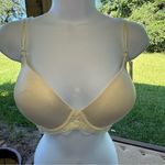Wacoal  Cream Lace Trim Bra 36D Photo 0