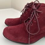 Clarks Suede Booties Burgundy Purple Size 6 Photo 9