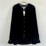Tommy Bahama NWT  Velvet Sands Silk Blend Black Long Sleeve Shirt Photo 2