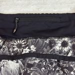 Lululemon  Hotty Hot Floral Print Skort Size‎ 4 Photo 6