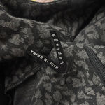 Lápis Elegant Black and Gray Patterned Dress Size M Photo 6