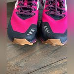 Brooks  Womens Blue Lace-Up Casual And Fashion Sneakers Trail Rinning Size 9 Photo 3