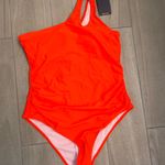 Amazon Beilon One-Shoulder Orange Swimsuit Photo 2