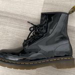 Dr. Martens Patent black 8-eye 1460 boot Photo 1